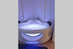 Nid d'amour baignoire/jacuzzi